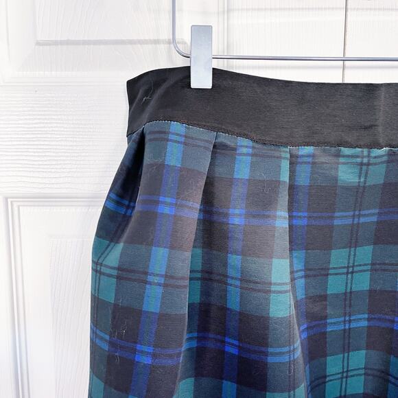 New York & Company Plus Tartan Midi Skirt in Runaway Navy - Picture 5 of 10